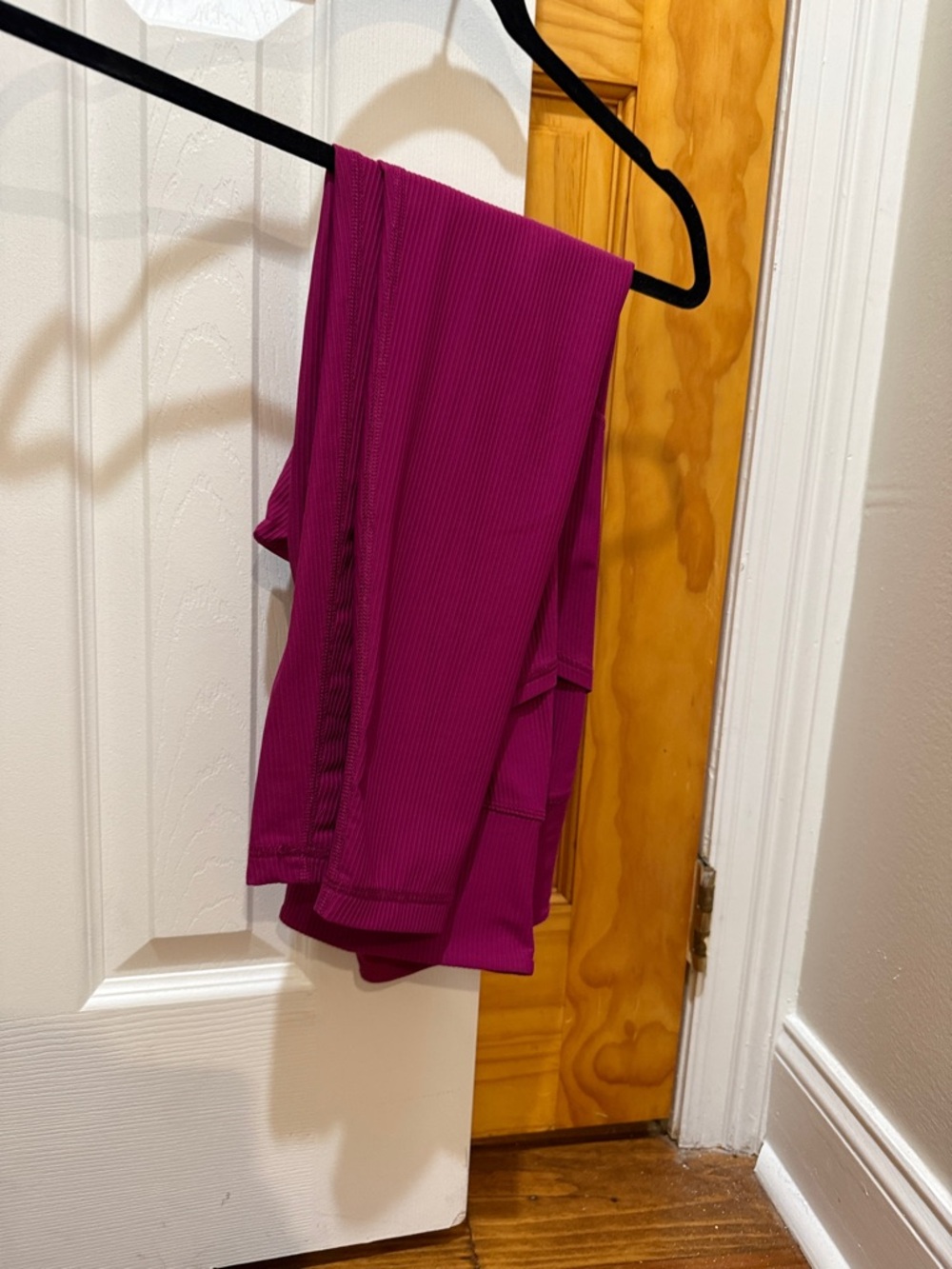 Old Navy Magenta Ribbed Leggings